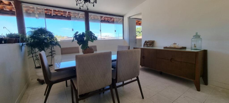 Imagem Casa com 5 Quartos à Venda, 295 m² em Centro - Lauro De Freitas Imagem Casa com 5 Quartos à Venda, 295 m² em Centro - Lauro De Freitas