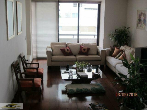 Imagem Apartamento com 4 Quartos à Venda, 197 m² em Aclimação - São Paulo