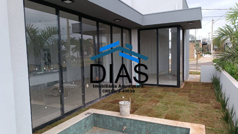 Imagem Casa com 3 Quartos à Venda, 324 m² em Jardim Botânico - Araraquara Imagem Casa com 3 Quartos à Venda, 324 m² em Jardim Botânico - Araraquara