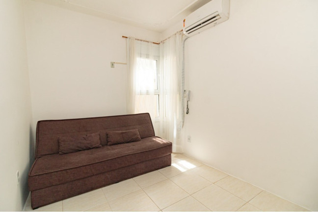 Imagem Imóvel com 1 Quarto à Venda, 28 m² em Cidade Baixa - Porto Alegre Imagem Imóvel com 1 Quarto à Venda, 28 m² em Cidade Baixa - Porto Alegre