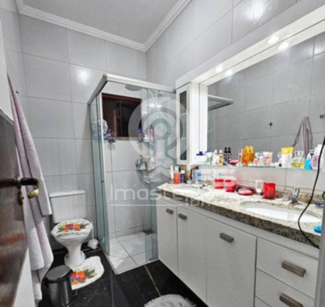 Imagem Casa com 3 Quartos à Venda, 121 m² em Lagoa Redonda - Fortaleza