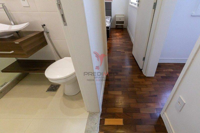 Imagem Apartamento com 2 Quartos à Venda, 80 m² em Copacabana - Rio De Janeiro
