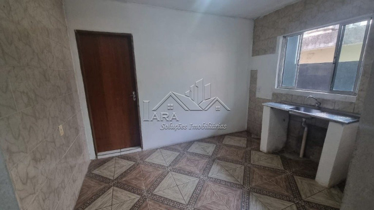 Casa com 1 Quarto para Alugar, 40 m² em Itaquera - São Paulo