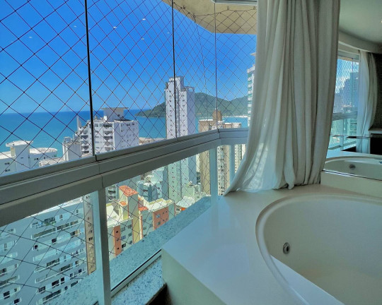 Imagem Apartamento com 4 Quartos à Venda, em Centro - Balneário Camboriú Imagem Apartamento com 4 Quartos à Venda, em Centro - Balneário Camboriú