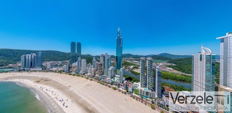 Imagem Apartamento com 4 Quartos à Venda, 196 m² em Centro - Balneário Camboriú