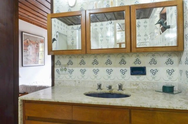 Imagem Casa com 3 Quartos à Venda, 200 m² em Prata Dos Aredes - Teresópolis Imagem Casa com 3 Quartos à Venda, 200 m² em Prata Dos Aredes - Teresópolis