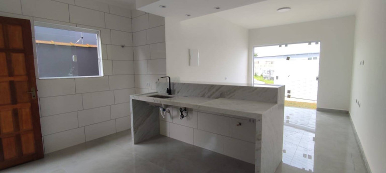 Imagem Casa com 2 Quartos à Venda, 180 m² em Estância Dos Eucaliptos - Peruíbe