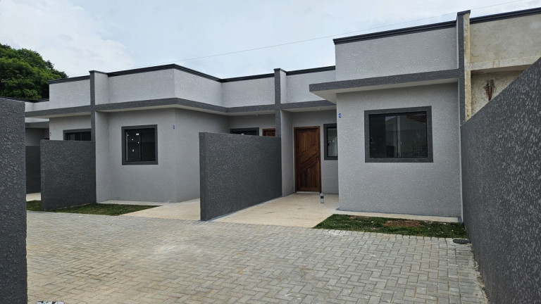 Casa com 2 Quartos à Venda, 42 m² em Campo De Santana - Curitiba