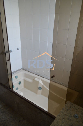 Imagem Apartamento com 3 Quartos à Venda, 131 m² em Vila Suzana - São Paulo