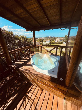 Imóvel com 3 Quartos à Venda, 226 m² em Praia Do Rosa - Imbituba