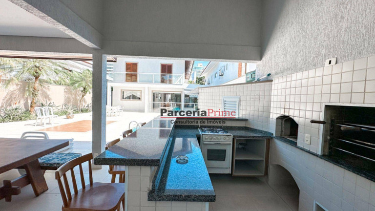 Imagem Casa com 6 Quartos à Venda, 335 m² em Riviera Módulo 21 - Bertioga Imagem Casa com 6 Quartos à Venda, 335 m² em Riviera Módulo 21 - Bertioga