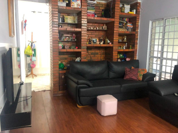 Imagem Sobrado com 3 Quartos à Venda, 272 m² em Jardim Realce - Suzano Imagem Sobrado com 3 Quartos à Venda, 272 m² em Jardim Realce - Suzano