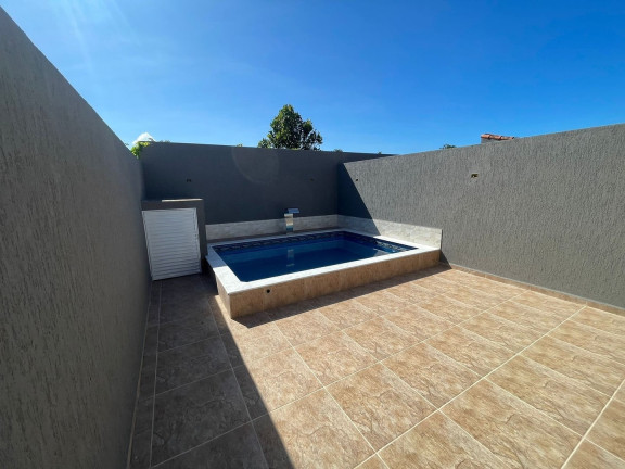 Imagem Casa com 2 Quartos à Venda, 67 m² em Jardim Suarão - Itanhaém