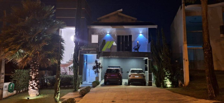 Imagem Casa de Condomínio com 3 Quartos à Venda, 328 m²