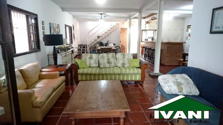 Imagem Casa com 4 Quartos para Temporada, 300 m² em Itaguá - Ubatuba Imagem Casa com 4 Quartos para Temporada, 300 m² em Itaguá - Ubatuba