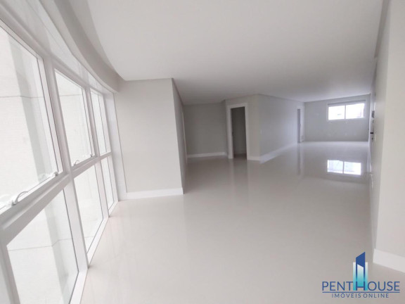 Apartamento com 3 Quartos à Venda, 140 m² em Centro - Balneário Camboriú