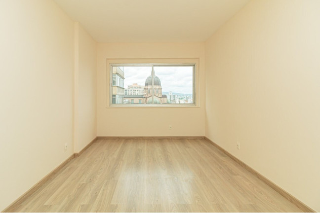 Imagem Apartamento com 1 Quarto à Venda, 50 m² em Centro Histórico - Porto Alegre Imagem Apartamento com 1 Quarto à Venda, 50 m² em Centro Histórico - Porto Alegre