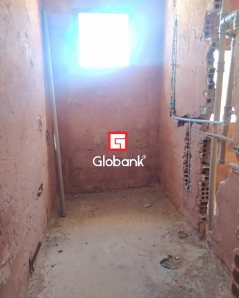 Imagem Sobrado com 5 Quartos à Venda, 150 m² em Vila Campos - Montes Claros