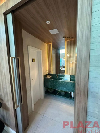 Imagem Apartamento com 4 Quartos à Venda, 132 m² em Centro - Balneário Camboriú Imagem Apartamento com 4 Quartos à Venda, 132 m² em Centro - Balneário Camboriú