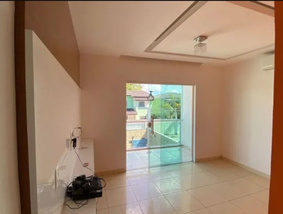 Imagem Casa com 3 Quartos à Venda, 148 m² em Caji - Lauro De Freitas Imagem Casa com 3 Quartos à Venda, 148 m² em Caji - Lauro De Freitas