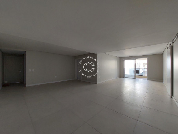 Imagem Apartamento com 3 Quartos à Venda, 210 m² em Nossa Senhora De Lourdes - Santa Maria Imagem Apartamento com 3 Quartos à Venda, 210 m² em Nossa Senhora De Lourdes - Santa Maria