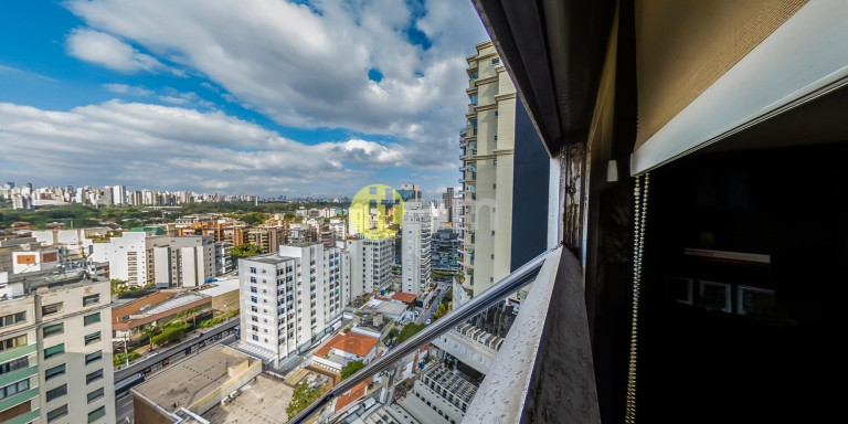 Imagem Apartamento com 2 Quartos à Venda, 98 m² em Itaim Bibi - São Paulo Imagem Apartamento com 2 Quartos à Venda, 98 m² em Itaim Bibi - São Paulo