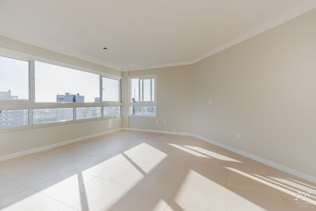 Imagem Apartamento com 3 Quartos à Venda, 105 m² em Centro - Canoas