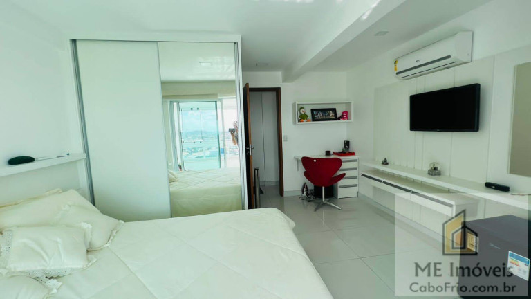 Imagem Cobertura com 3 Quartos à Venda, 198 m² em Jardim Flamboyant - Cabo Frio
