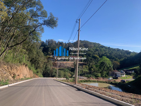 Imagem Terreno à Venda, 240 m² em Barracão - Bento Gonçalves Imagem Terreno à Venda, 240 m² em Barracão - Bento Gonçalves