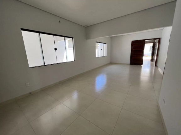 Imagem Casa com 5 Quartos à Venda, 270 m² em Setor Comercial - Sinop Imagem Casa com 5 Quartos à Venda, 270 m² em Setor Comercial - Sinop