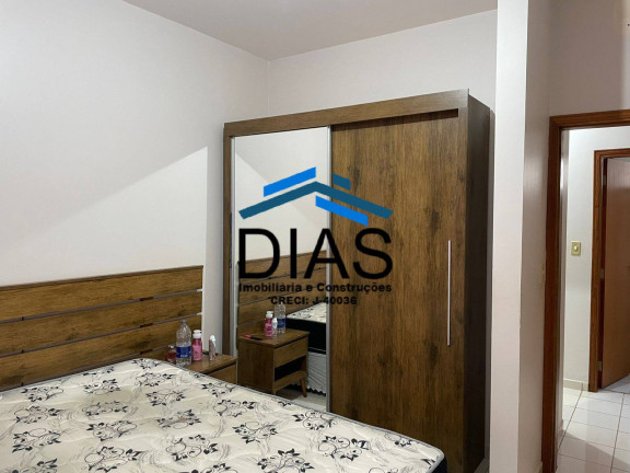 Imagem Casa com 2 Quartos à Venda, 345 m² em Centro - Araraquara Imagem Casa com 2 Quartos à Venda, 345 m² em Centro - Araraquara