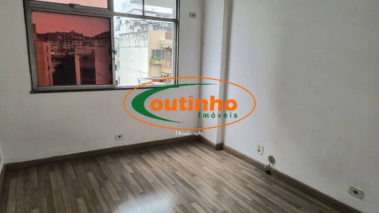 Imagem Apartamento com 3 Quartos à Venda, 119 m² em Maracanã - Rio De Janeiro Imagem Apartamento com 3 Quartos à Venda, 119 m² em Maracanã - Rio De Janeiro
