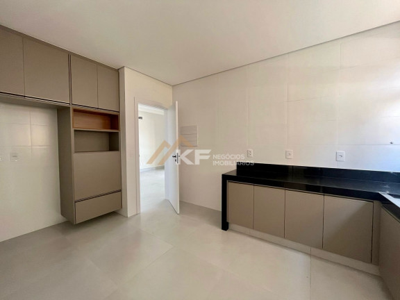 Imagem Casa com 3 Quartos à Venda, 360 m² em Vila Do Golf - Ribeirão Preto Imagem Casa com 3 Quartos à Venda, 360 m² em Vila Do Golf - Ribeirão Preto