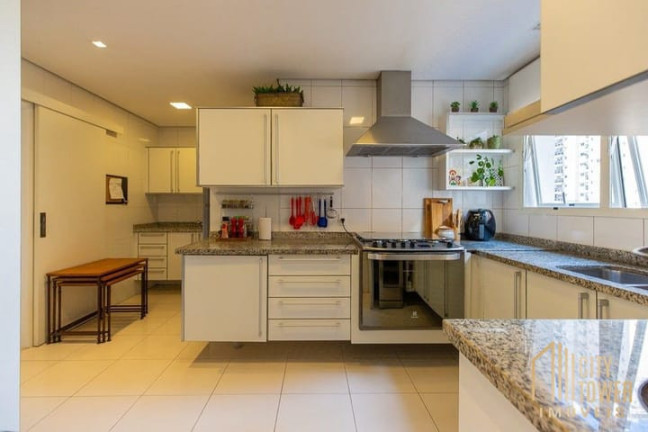 Imagem Apartamento com 4 Quartos à Venda, 311 m² em Vila Nova Conceição - São Paulo Imagem Apartamento com 4 Quartos à Venda, 311 m² em Vila Nova Conceição - São Paulo