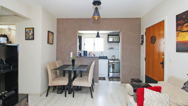 Imagem Apartamento com 2 Quartos à Venda, 56 m² em Santana - Porto Alegre