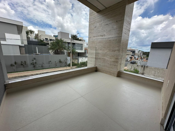Imagem Casa com 4 Quartos à Venda, 800 m² em Portal Do Sol - Contagem