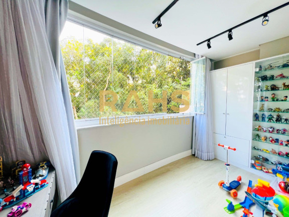 Imagem Apartamento com 4 Quartos à Venda, 250 m² em Atiradores - Joinville Imagem Apartamento com 4 Quartos à Venda, 250 m² em Atiradores - Joinville