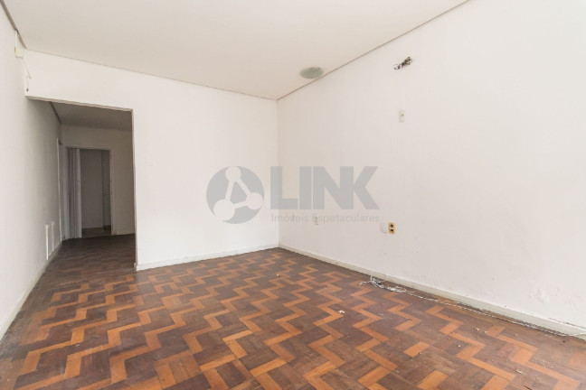 Imagem Casa com 3 Quartos à Venda, 124 m² em Petrópolis - Porto Alegre