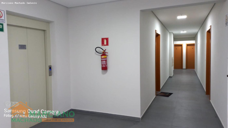 Imagem Apartamento com 2 Quartos à Venda, 56 m² em Menino Jesus - Santa Maria Imagem Apartamento com 2 Quartos à Venda, 56 m² em Menino Jesus - Santa Maria