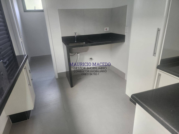 Imagem Casa com 4 Quartos à Venda, 300 m² em Alphaville - Santana De Parnaíba Imagem Casa com 4 Quartos à Venda, 300 m² em Alphaville - Santana De Parnaíba