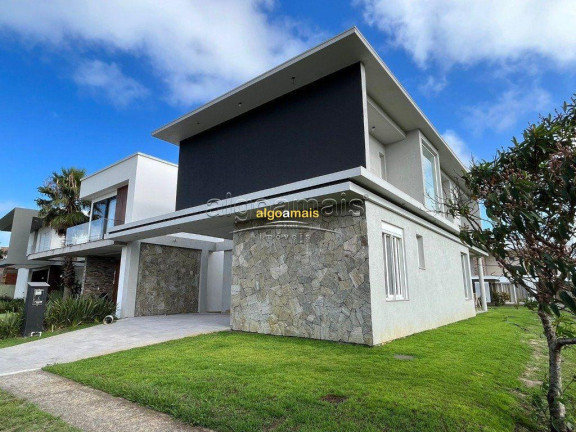 Imagem Casa com 4 Quartos à Venda, 260 m² em Condominio Capao Ilhas Resort - Capão Da Canoa Imagem Casa com 4 Quartos à Venda, 260 m² em Condominio Capao Ilhas Resort - Capão Da Canoa