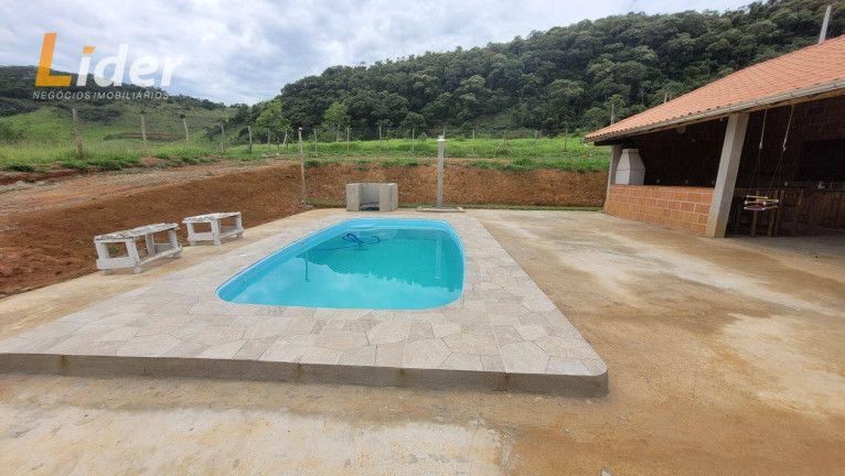 Imagem Casa com 3 Quartos à Venda, 220 m² em Humaitá - Juiz De Fora Imagem Casa com 3 Quartos à Venda, 220 m² em Humaitá - Juiz De Fora