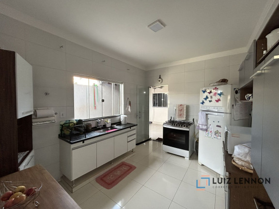 Imagem Casa com 4 Quartos à Venda, 177 m² em Afonso Queiroz - Patos De Minas