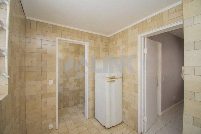 Imagem Imóvel com 3 Quartos à Venda, 92 m² em Petrópolis - Porto Alegre