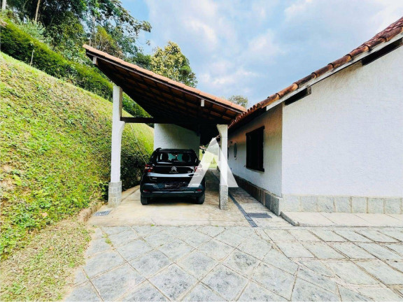 Imagem Casa com 3 Quartos à Venda, 156 m² em Parque Do Imbui - Teresópolis Imagem Casa com 3 Quartos à Venda, 156 m² em Parque Do Imbui - Teresópolis