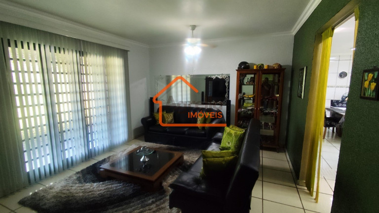 Imagem Imóvel com 3 Quartos à Venda, 283 m² em Chácaras Sol Nascente - Mogi Mirim Imagem Imóvel com 3 Quartos à Venda, 283 m² em Chácaras Sol Nascente - Mogi Mirim