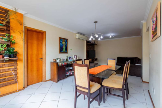 Imagem Apartamento com 3 Quartos à Venda, 106 m² em Jardim Botânico - Porto Alegre