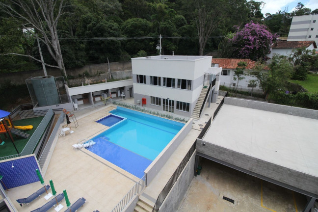 Imagem Apartamento com 2 Quartos à Venda, 49 m² em Cascata Do Imbuí - Teresópolis