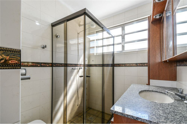 Imagem Imóvel com 3 Quartos à Venda, em Vila Gumercindo - São Paulo Imagem Imóvel com 3 Quartos à Venda, em Vila Gumercindo - São Paulo