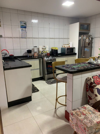 Imagem Sobrado com 2 Quartos à Venda, 416 m² em São João Do Rio Vermelho - Florianópolis Imagem Sobrado com 2 Quartos à Venda, 416 m² em São João Do Rio Vermelho - Florianópolis